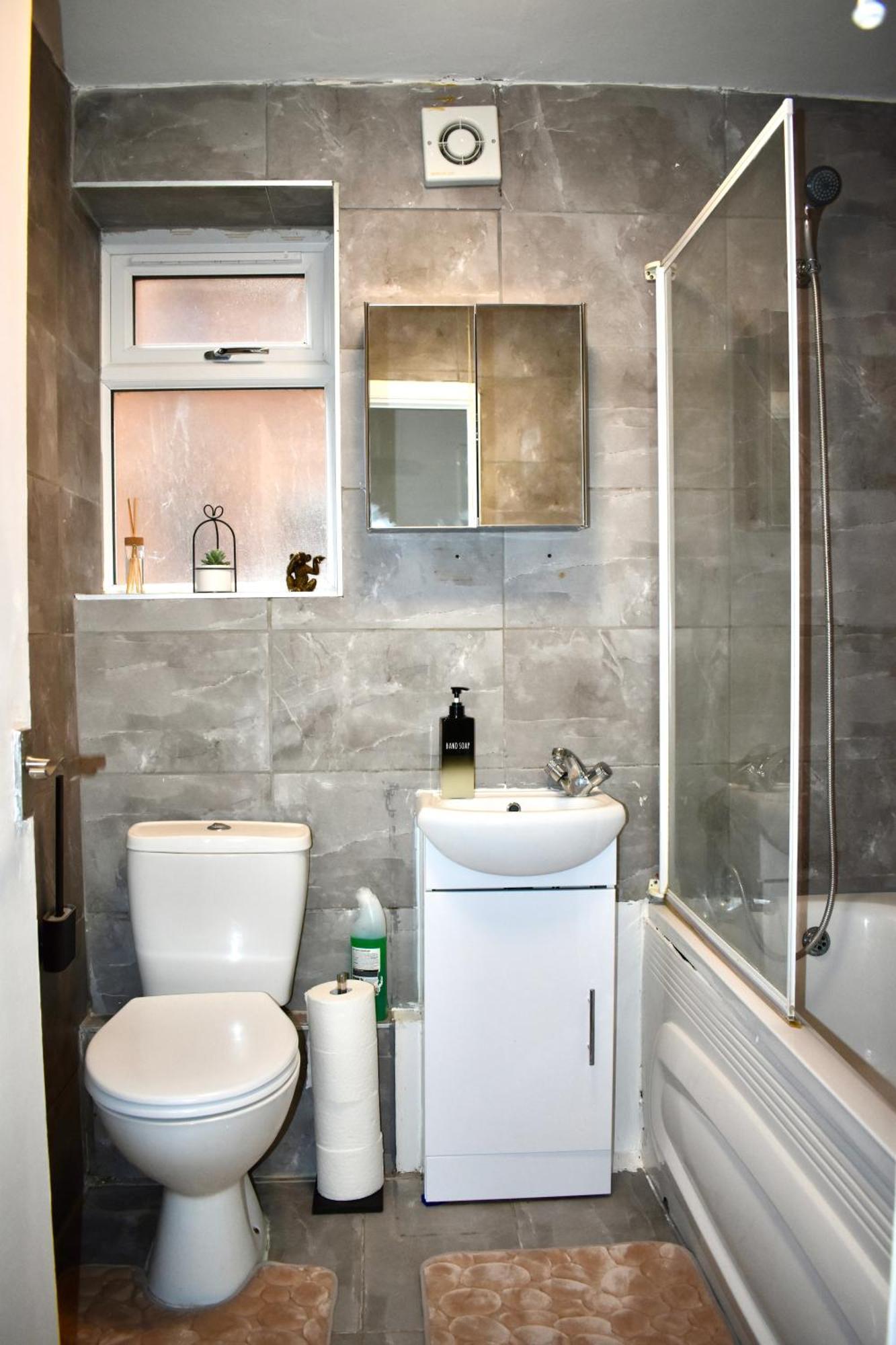 Luxury 2 Bedroom Apartment, Parking, Few Minutes Walk From Wembley Stadium Apartament